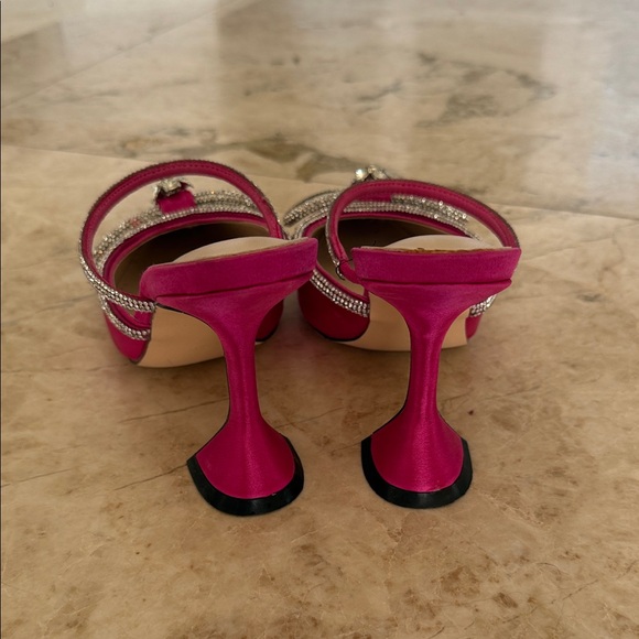 Elegant Pink Satin Heels with Rhinestone Bow - Picture 3 of 4